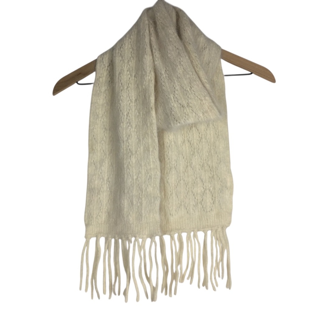 ANGORA Rabbit Hair Wool Blend Scarf Fresh Ivory Fringe Neutral Coastal Grandma